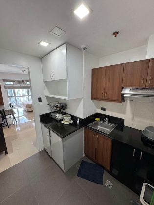 Studio Fully Furnished in Greenbelt Chancellor Makati City