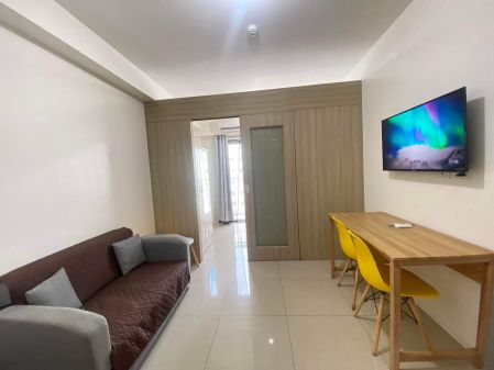 Fully Furnished 1 Bedroom Unit at Shore Residences for Rent