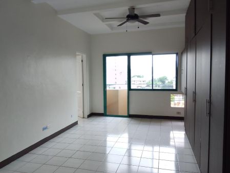 Stay here 2BR Unfurnished in Somerset Mansions Condominium