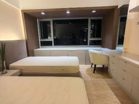 Fully Furnished 2 Bedroom Unit at One Shangrila Place for Rent