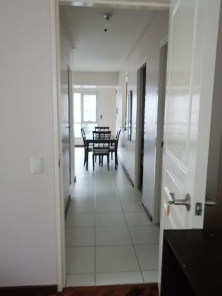 The Columns Ayala Avenue 2 Bedroom Unit for Rent Now