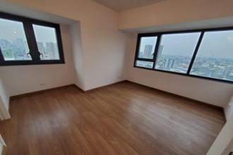 2 Bedroom Unfurnished For Rent in The Rise, Makati