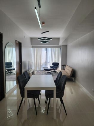 Fully Furnished 1 Bedroom Unit at 110 Benavidez Makati for Rent