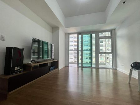 For Lease 2BR Condo Unit in The Veranda Taguig