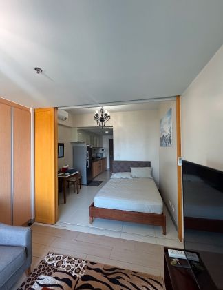 Fully Furnished 1BR for Rent in One Uptown Residence Taguig