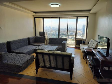 Fully Furnished 3 Bedroom Unit at Skyland Plaza for Rent