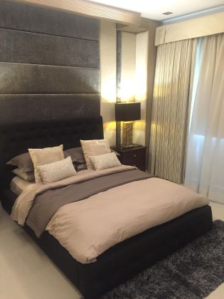 1BR Fully Furnished Unit for Rent at Shang Grand Tower Makati