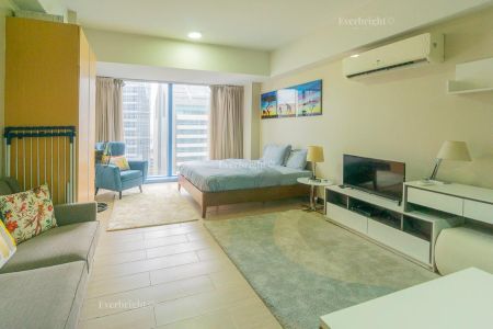 Studio Condo Unit For Rent in Three Central