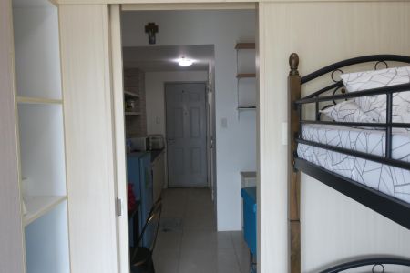 For Rent Studio Unit with Balcony near Ateneo UP and Miriam