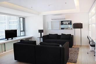 2BR Condo for Rent at Alphaland Makati Place