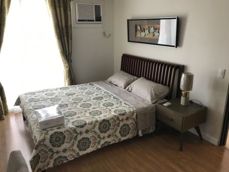 Fully Furnished 1 Bedroom for Lease in Solinea