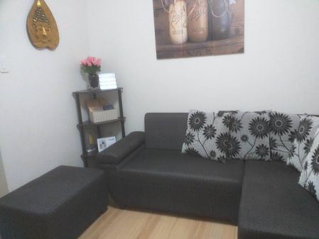 Fully Furnished 1 Bedroom Condo Unit