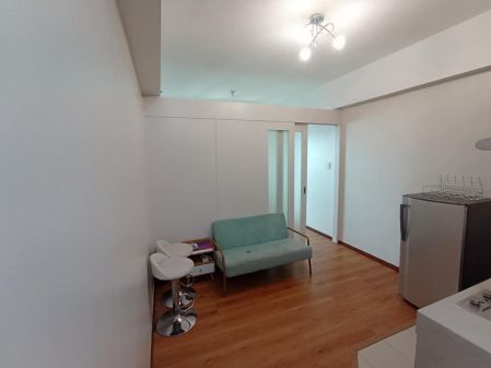 Fully Furnished 1BR at Oriental Garden