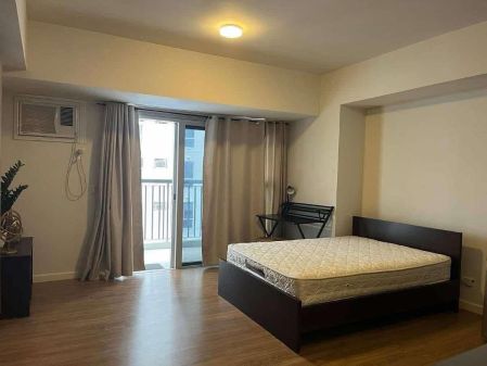 Fully Furnished Studio for Rent in One Maridien BGC Taguig