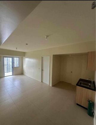 Fascinating Bare 1BR Unit at Avida Towers Sola