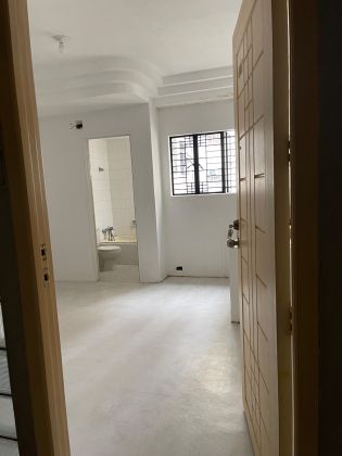 Unfurnished Studio Unit at Milagrosa 1 for Rent