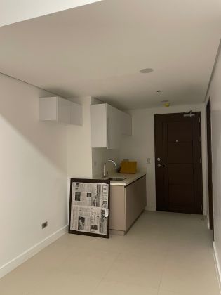 Brand New Studio Unit at 38 Park Avenue IT Park Cebu for Rent