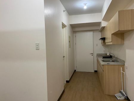 1 Bedroom for Rent in The Celandine Quezon City