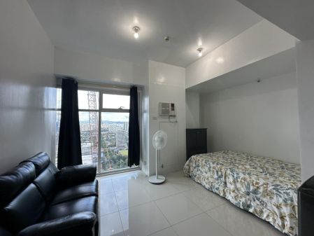 Fully Furnished Studio Unit at The Currency Towers for Rent