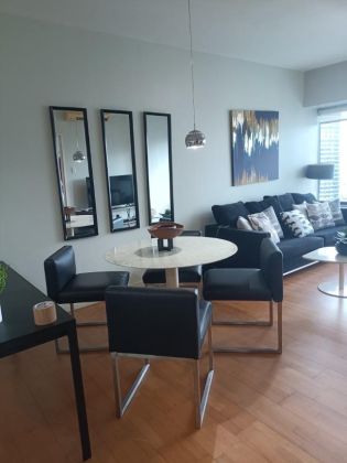 Fully Furnished 1 Bedroom Unit at One Rockwell for Rent