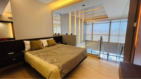 1br near Poblacion, Century Mall, Century Diamond, Spire, Milano,