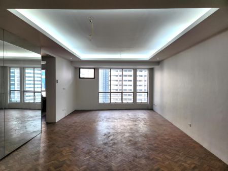 Unfurnished 3 Bedroom Unit at City and Land Mega Plaza