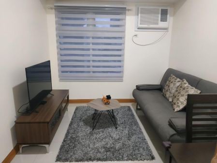 Fully Furnished 1 Bedroom with Nice View in Trion Towers BGC