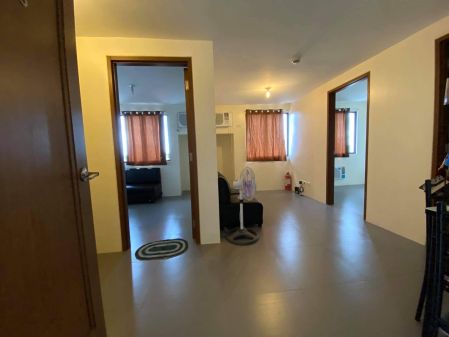 2BR Semi Furnished for Rent at Casa De Sequoia Las Pinas