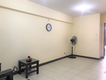 Furnished 2 Bedroom Condo Unit for Rent in Levina Place Pasig