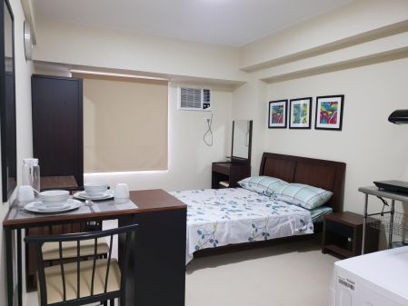 Furnished Studio Unit with parking at Avida Towers Centera EDSA M