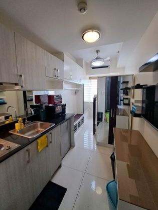 Fully Furnished Studio Condo Unit in Green Residences near DLSU