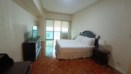 Makati Fully Furnished 2 Bedroom Condo for Rent