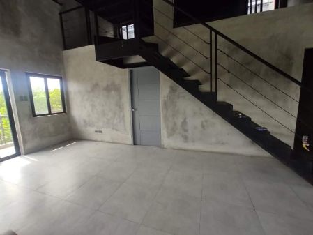 Unfurnished 2 Bedroom Apartment at Greenbreeze II Subdivision