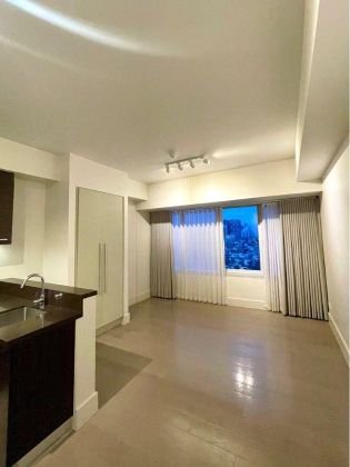 For Rent Studio at Rockwell Proscenium 7717