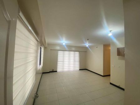 3 Bedroom Unfurnished Condo for Rent in Ivory Wood Residences