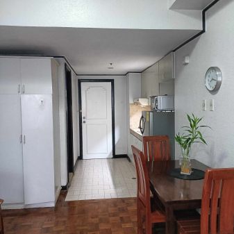 Semi Furnished 1 Bedroom Unit for Rent at Makati Prime Tower - In