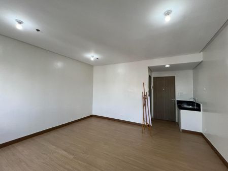 For Rent - Unfurnished 1 Flexi Suite Unit at SMDC Hope Residences