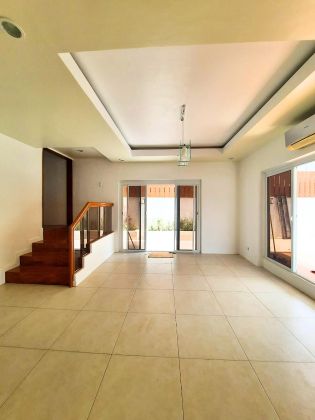 Spacious 3 Bedroom House in Ayala Alabang Village for Rent