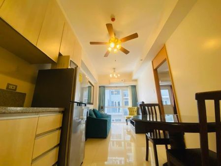 Fully Furnished 1 Bedroom Unit at Signa Designer Residences