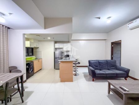 1 Bedroom in Greenbelt Hamilton in Makati Condo for Rent