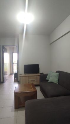 Semi Furnished 2 bedroom with Parking For rent in Asteria Residen