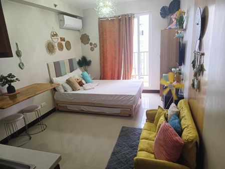 Fully Furnished Studio Unit at Saekyung Village One Condo