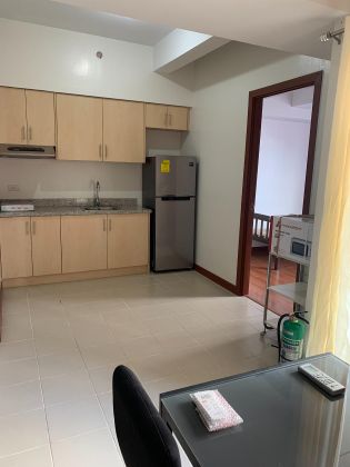 Fully Furnished 1 Bedroom Unit at Paseo De Roces Condominiums