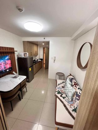 1 Bedroom Unit in Shore Residences Pasay