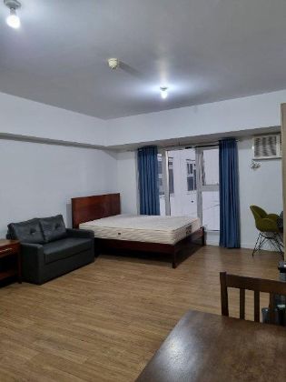 Fully Furnished Studio Unit at One Maridien for Rent