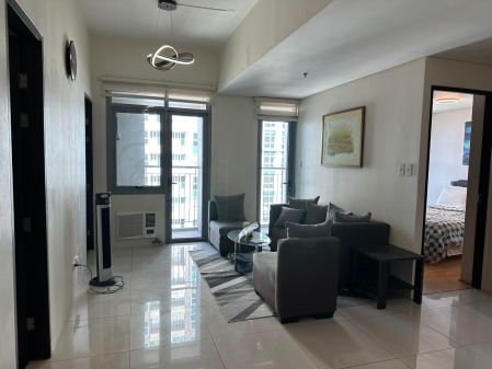 Fully Furnished 2 Bedroom for Rent in Park West  BGC