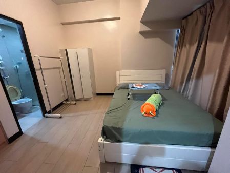 Fully furnished 1BR in Greenbelt Hamilton  Makati CBD