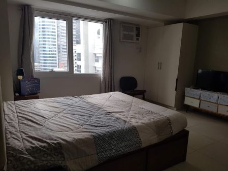 Fully Furnished Studio for Rent in The Lerato Makati