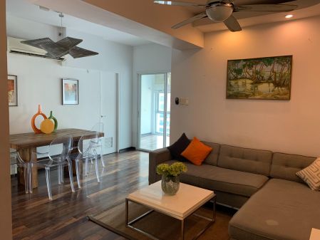 Spacious 1 Bedroom Condo with Bonus Room for Rent in Greenbelt Ex