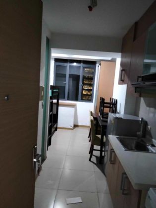 Fully Furnished Studio Unit at D University Place for Rent